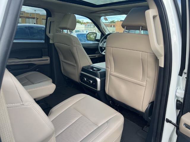 Certified 2022 Ford Expedition Max XLT image 20