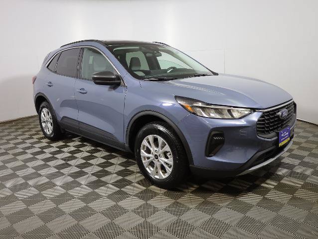 Certified 2024 Ford Escape Active w/ Tech Pack #1 AWD/4WD image 4