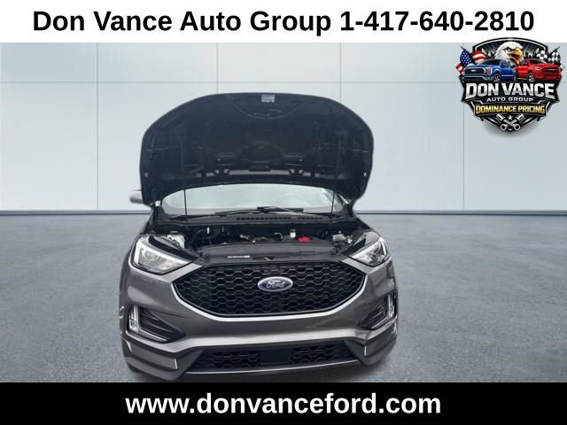 Certified 2024 Ford Edge ST-Line AWD/4WD image 9