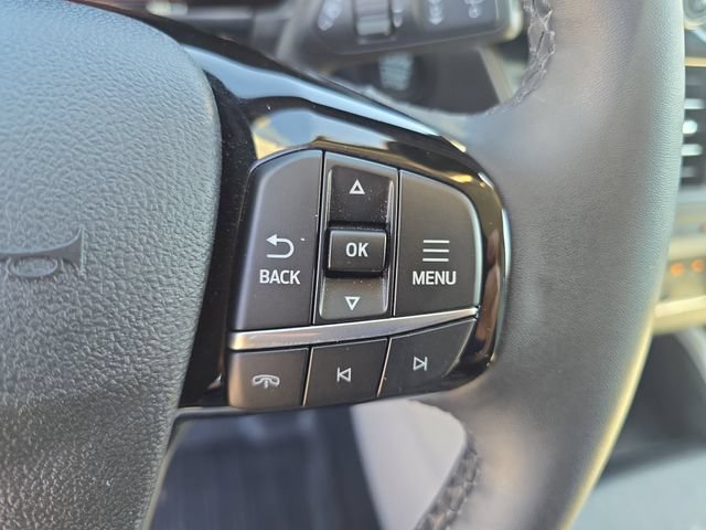 Certified 2023 Ford Escape Active AWD/4WD image 19
