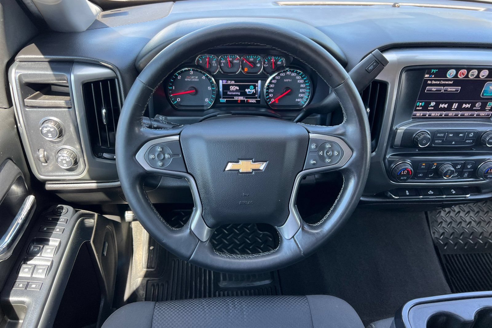 Used 2018 Chevrolet Silverado 1500 LT w/ All Star Edition AWD/4WD image 15