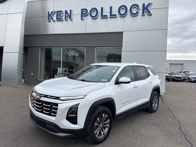 Used 2026 Chevrolet Equinox LT w/ Convenience Package II image 2