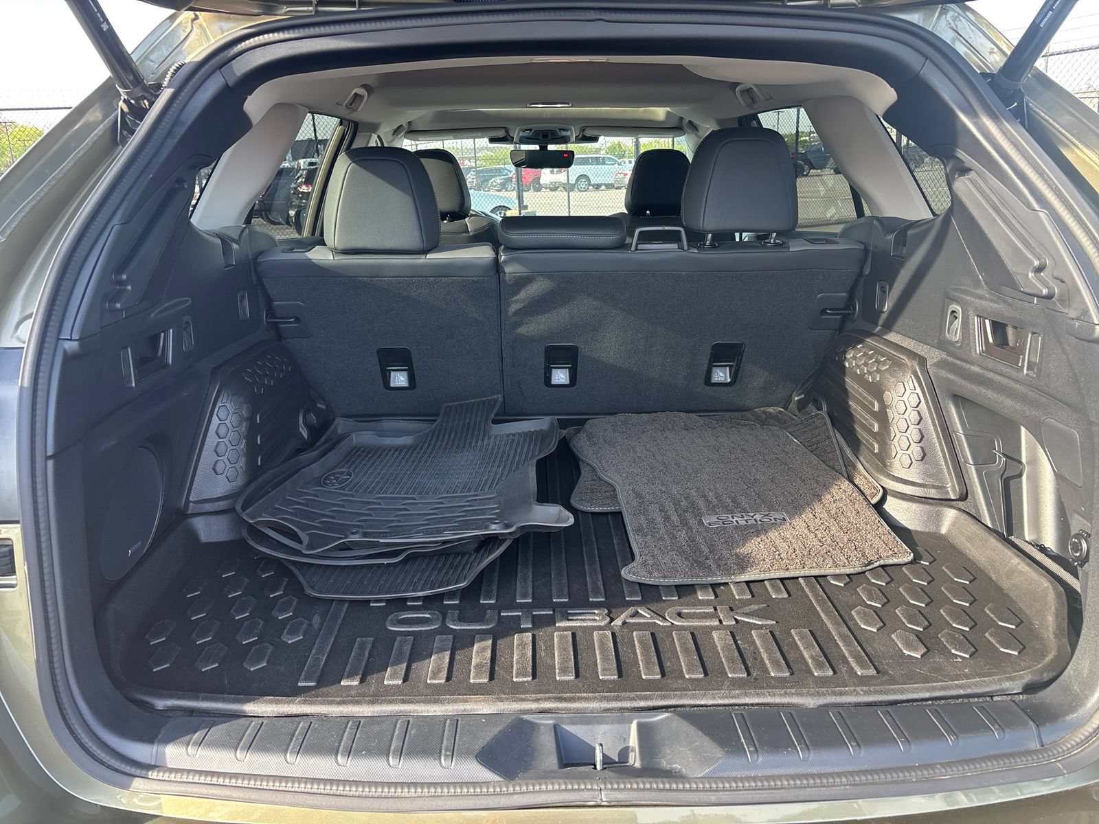 Used 2024 Subaru Outback Onyx Edition AWD/4WD image 13