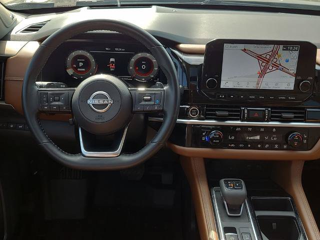 Used 2023 Nissan Pathfinder Platinum FWD image 20
