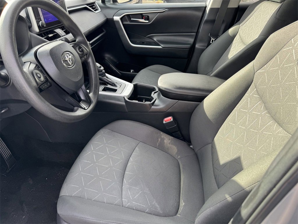 Used 2024 Toyota RAV4 XLE image 10