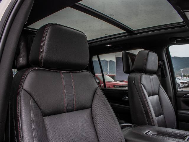 Used 2023 Chevrolet Suburban RST w/ Luxury Package AWD/4WD image 22