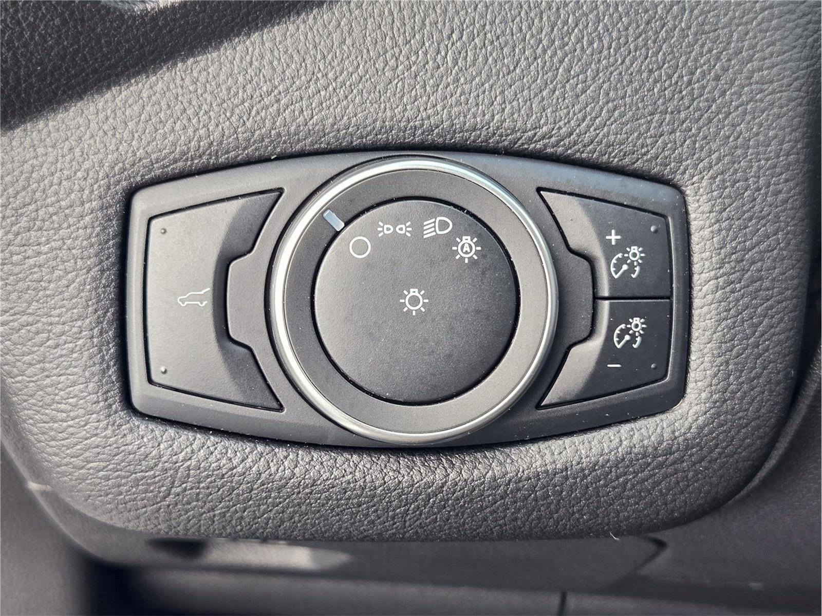 Certified 2019 Ford Escape S FWD image 19