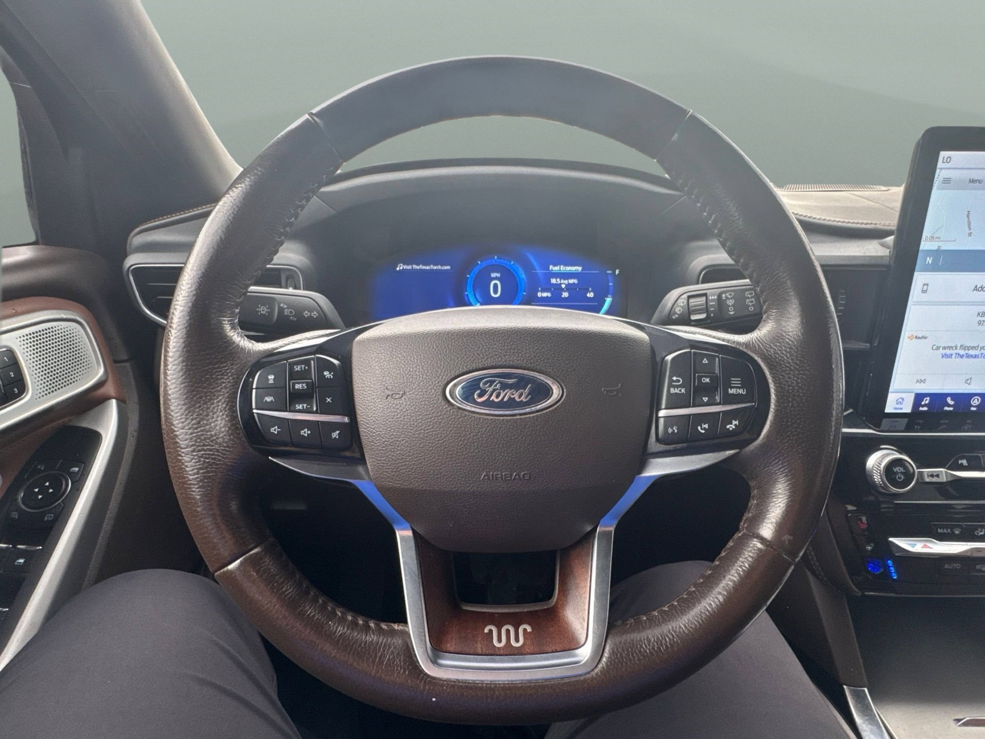 Certified 2022 Ford Explorer King Ranch AWD/4WD image 20