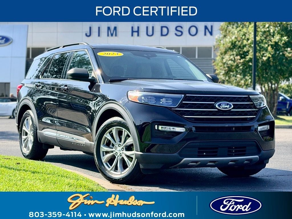 Certified 2023 Ford Explorer XLT w/ Equipment Group 202A