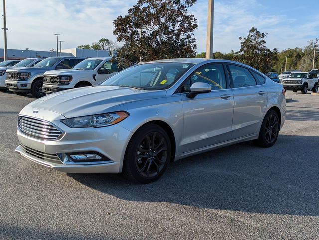 Certified 2018 Ford Fusion SE w/ Equipment Group 201A image 7