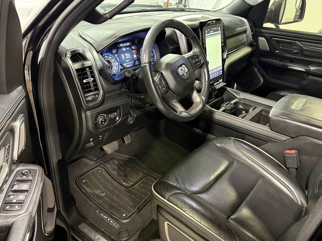 Used 2020 RAM 1500 Limited w/ Black Appearance Package image 10