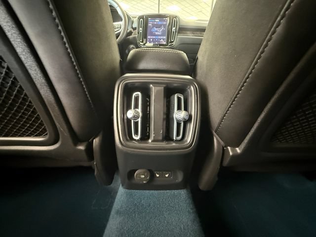 Used 2023 Volvo C40 P8 Recharge Ultimate AWD/4WD image 25