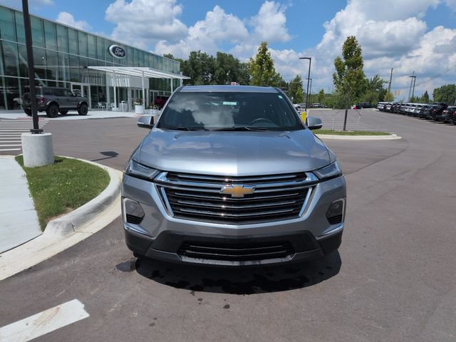 Used 2023 Chevrolet Traverse LT FWD image 8