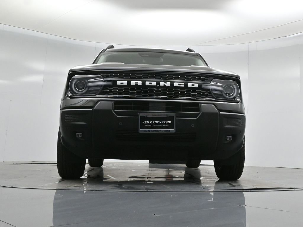 Certified 2025 Ford Bronco Sport Outer Banks w/ Outer Banks Tech Package+ image 32