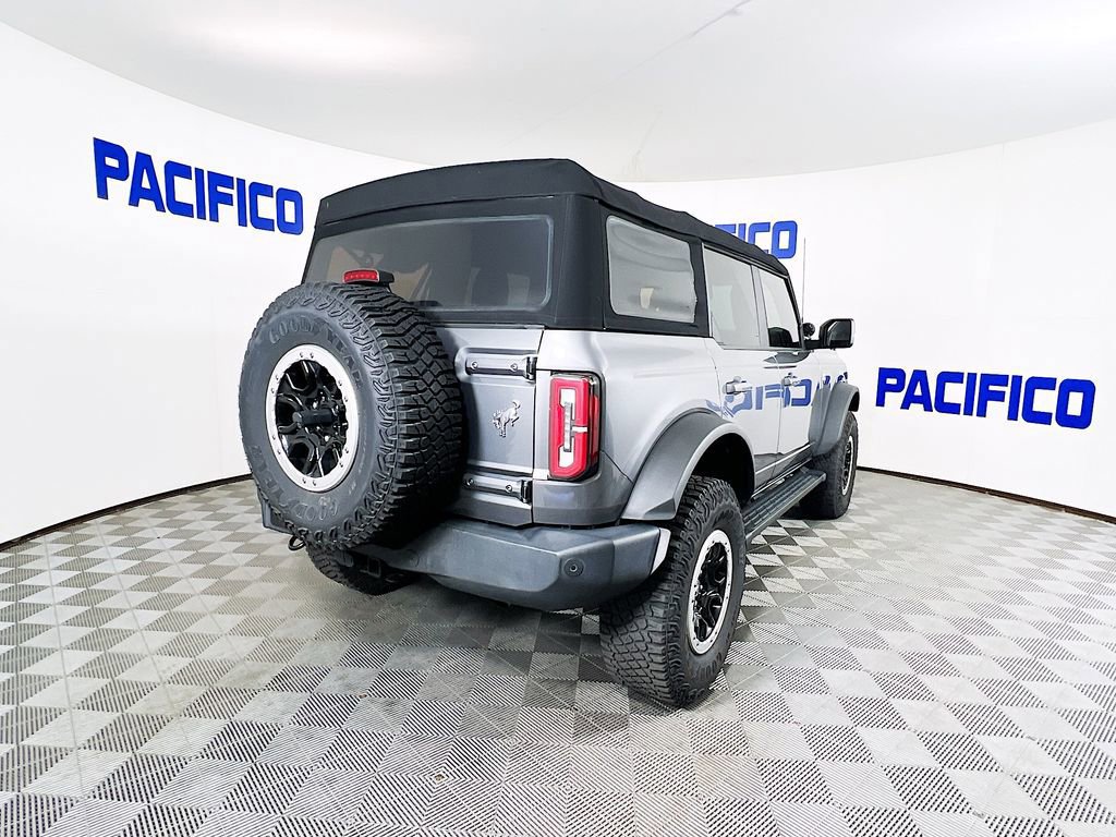 Certified 2022 Ford Bronco Outer Banks w/ Sasquatch Package image 3