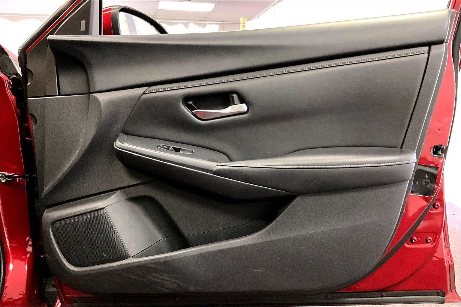 Used 2023 Nissan Sentra SV w/ All-Weather Package image 23