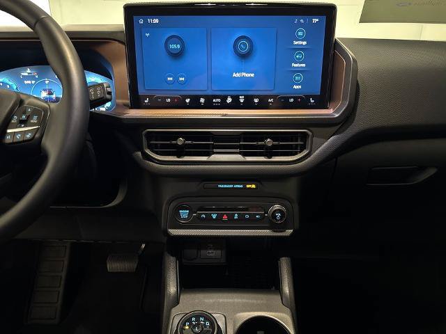 Certified 2025 Ford Bronco Sport Outer Banks AWD/4WD image 24