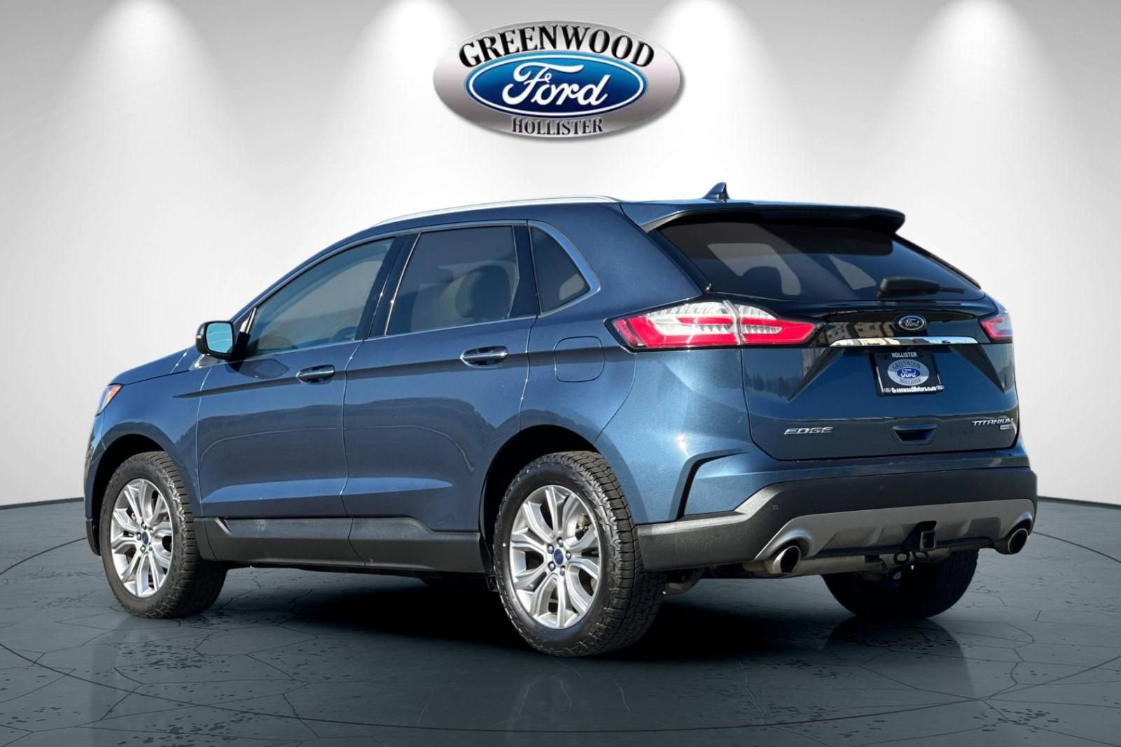 Certified 2019 Ford Edge Titanium w/ Cold Weather Package image 6