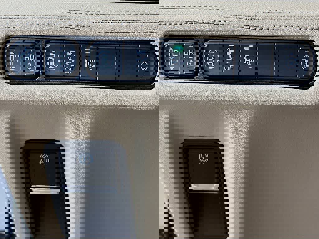 Used 2022 Acura MDX SH-AWD w/ Advance Package image 26