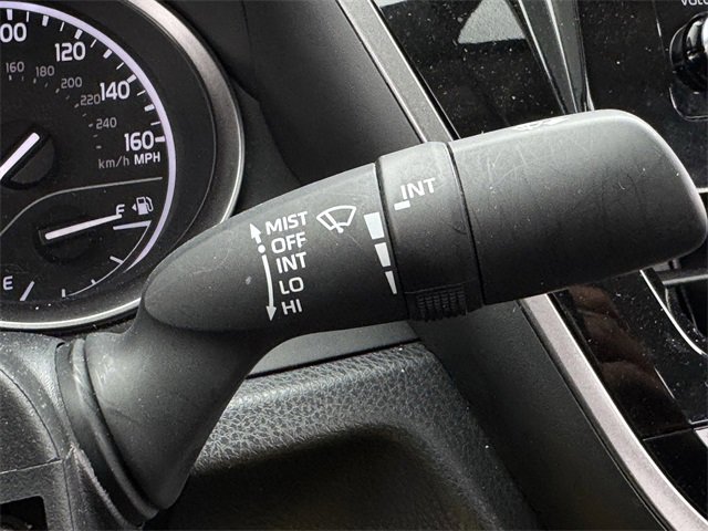 Used 2024 Toyota Camry SE image 20