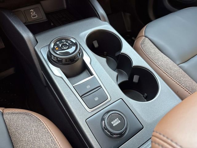 Certified 2025 Ford Bronco Sport Outer Banks w/ Outer Banks Tech Package+ AWD/4WD image 32