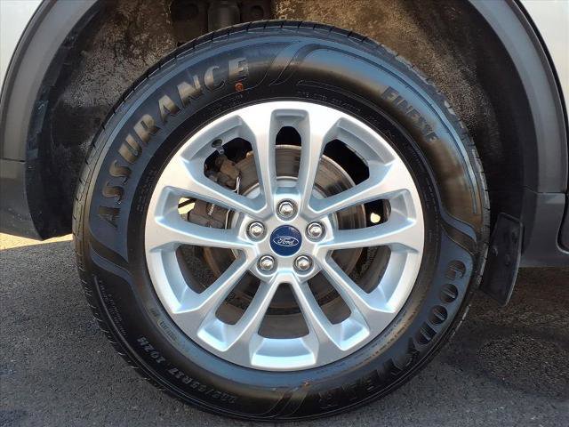 Certified 2021 Ford Escape SE image 21