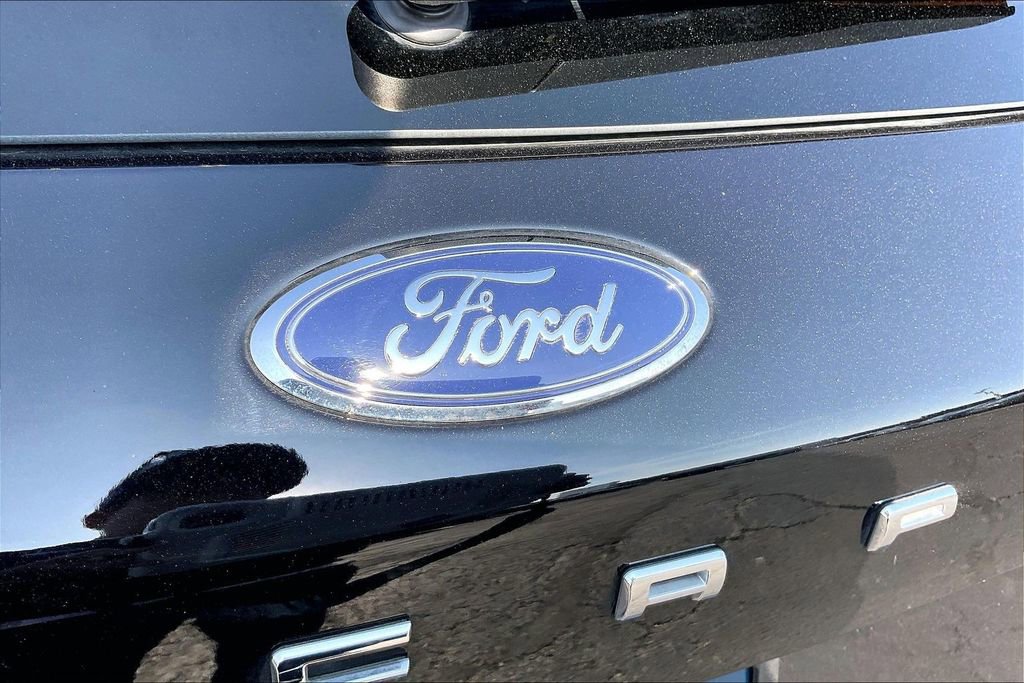 Certified 2024 Ford Escape ST-Line w/ Tech Pack #1 image 7