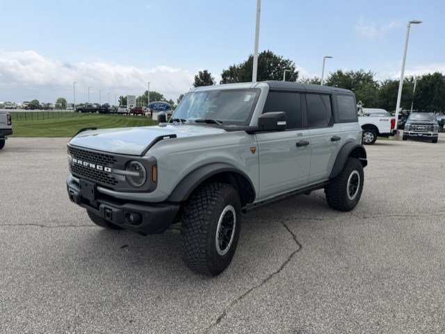 Certified 2023 Ford Bronco Badlands AWD/4WD image 3