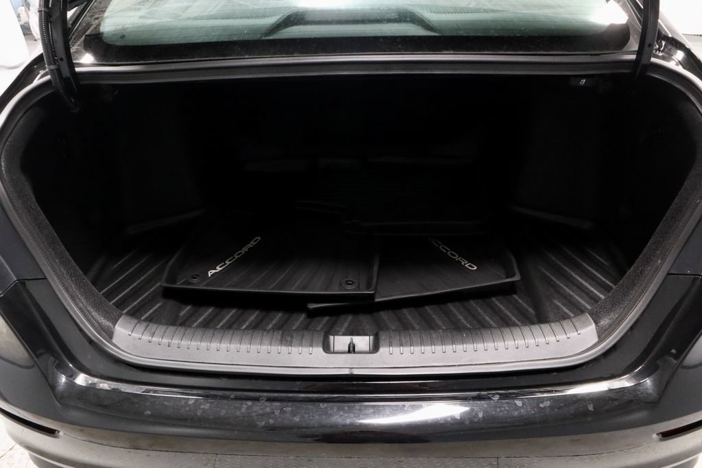 Used 2025 Honda Accord LX image 13