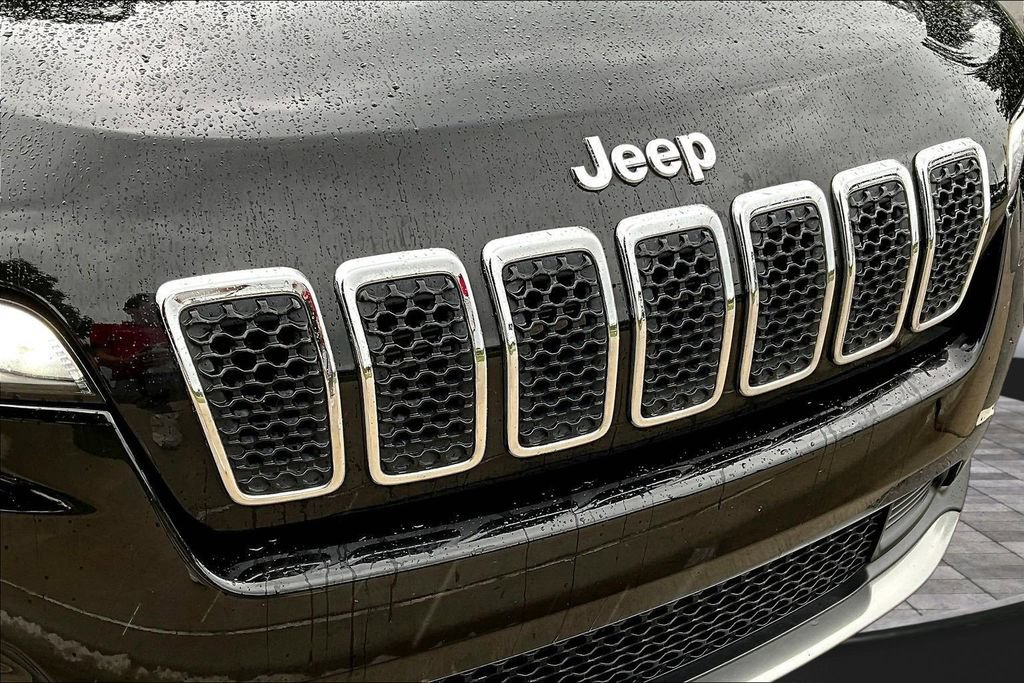 Used 2020 Jeep Cherokee Limited AWD/4WD image 32