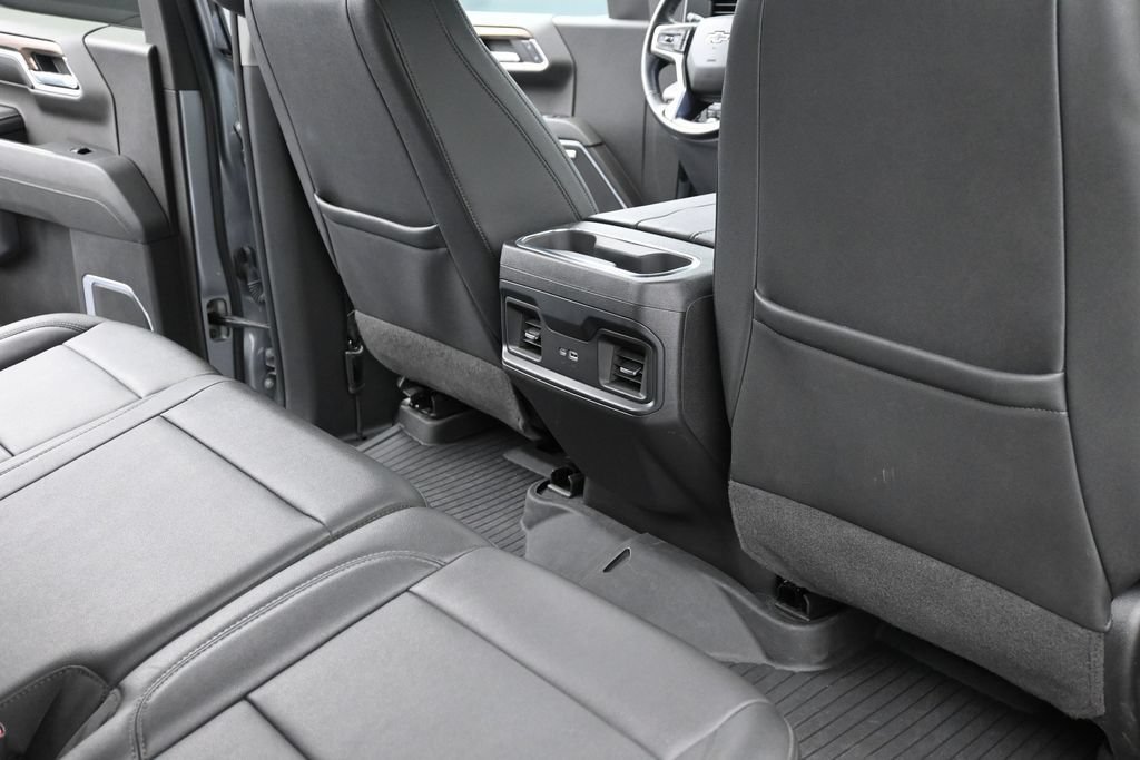 Used 2024 Chevrolet Silverado 1500 LT Trail Boss w/ Convenience Package II AWD/4WD image 10