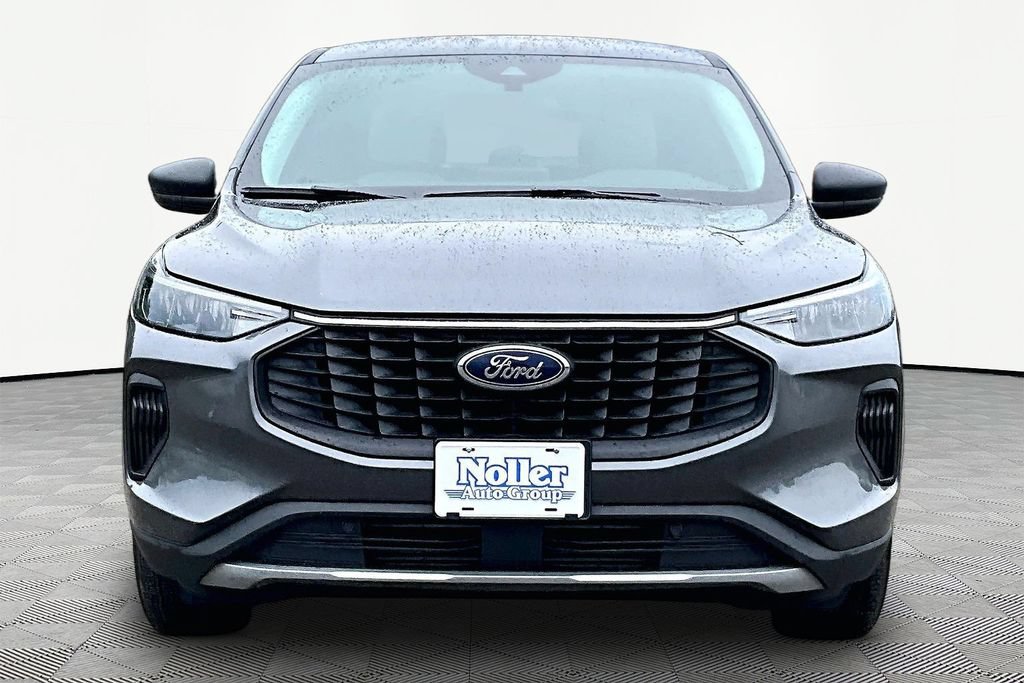 Certified 2023 Ford Escape Active AWD/4WD image 3
