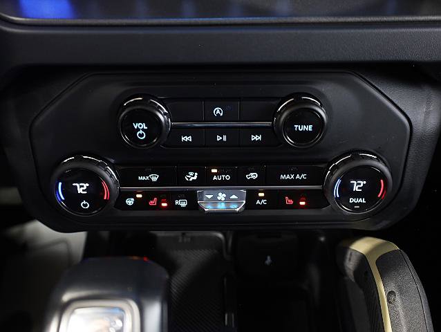 Certified 2025 Ford Bronco Badlands AWD/4WD image 15