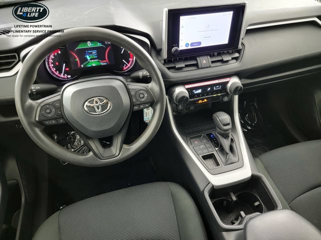 Used 2024 Toyota RAV4 LE AWD/4WD image 33