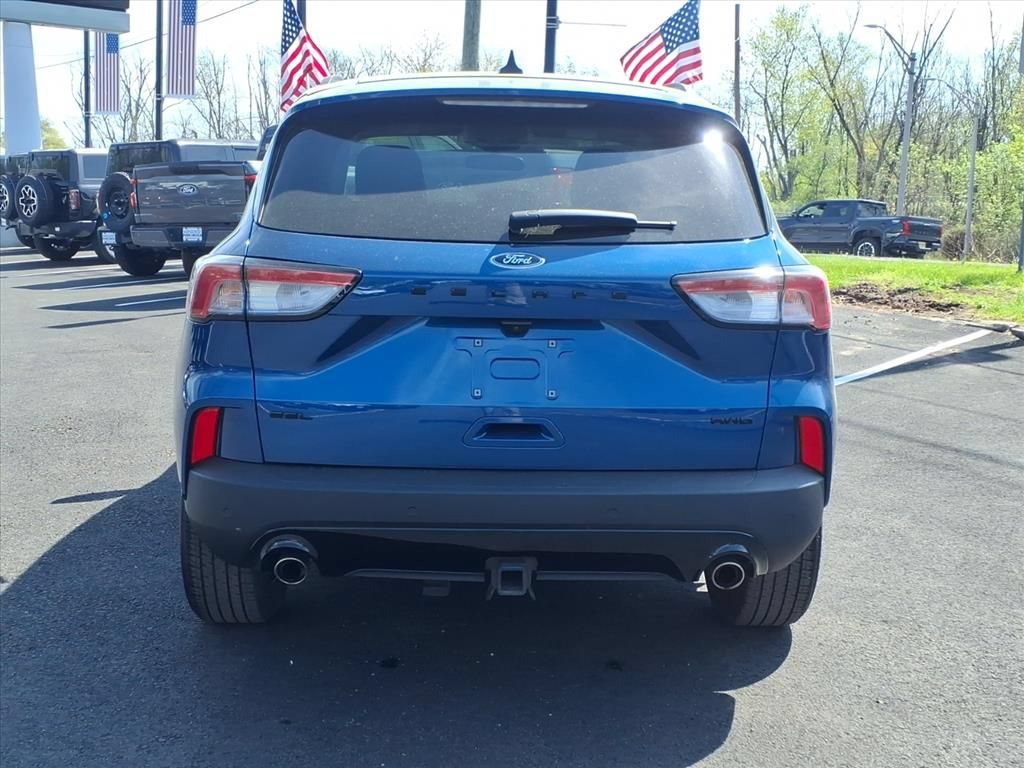 Certified 2022 Ford Escape SEL w/ SEL Stealth AWD Package image 22