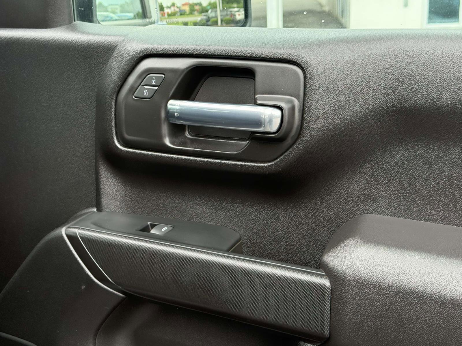 Used 2023 GMC Sierra 1500 Pro w/ Graphite Edition AWD/4WD image 27