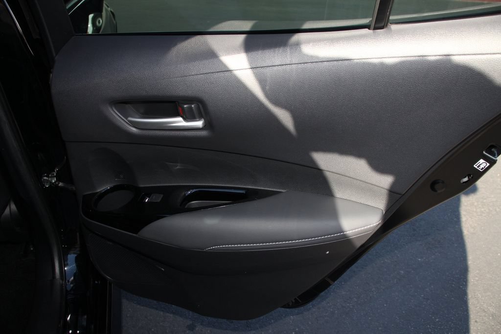 Used 2025 Toyota Corolla SE FWD image 26