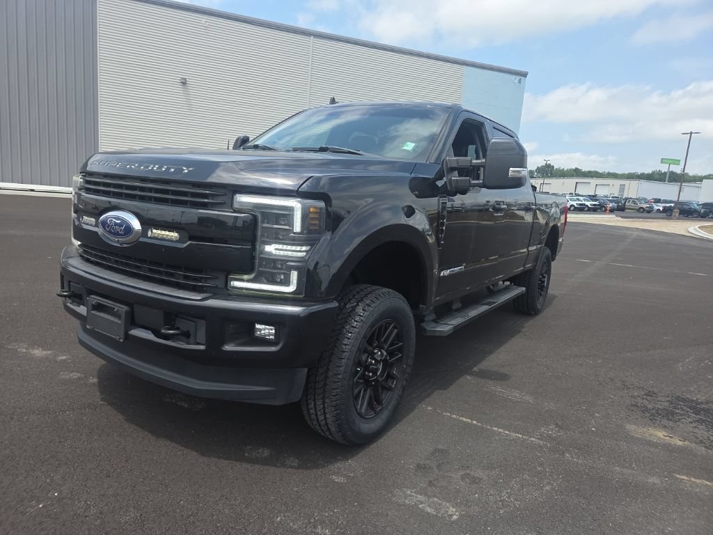 Certified 2019 Ford F350 Lariat w/ Lariat Ultimate Package AWD/4WD image 3