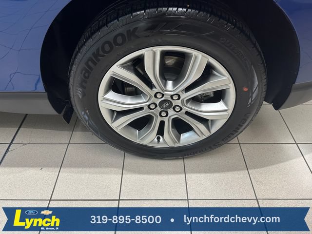 Certified 2024 Ford Edge Titanium AWD/4WD image 29