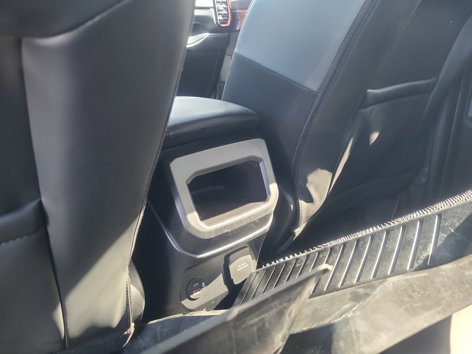 Certified 2024 Ford Ranger Raptor AWD/4WD image 31