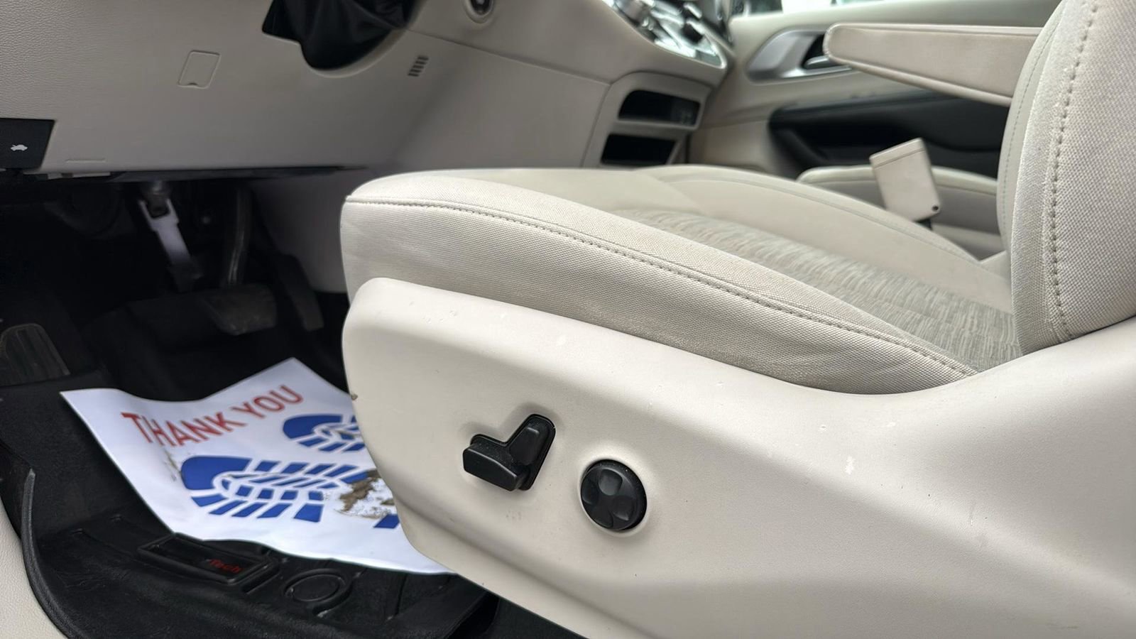 Used 2018 Chrysler Pacifica Touring Plus image 11