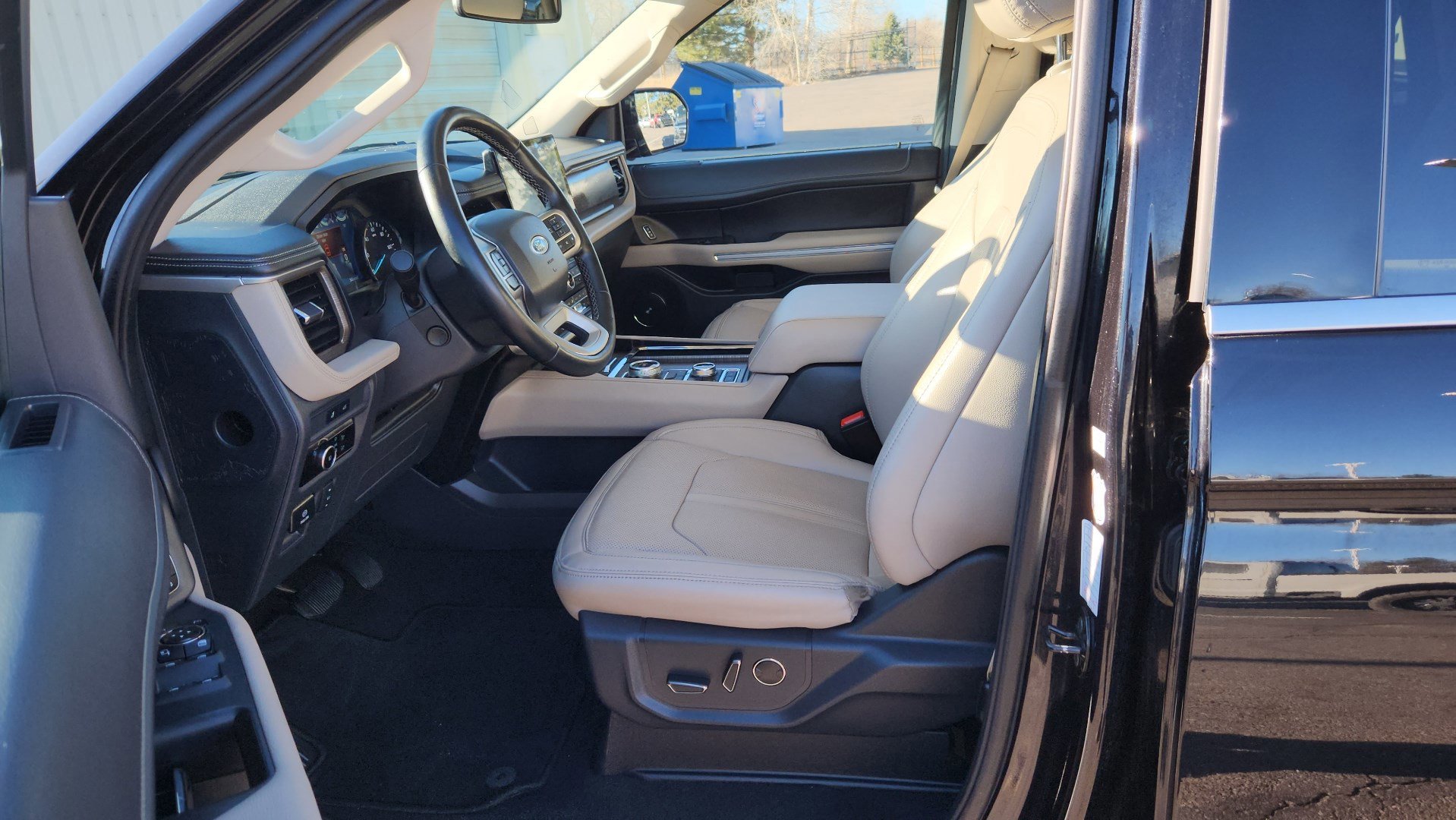 Certified 2024 Ford Expedition Max Limited image 25