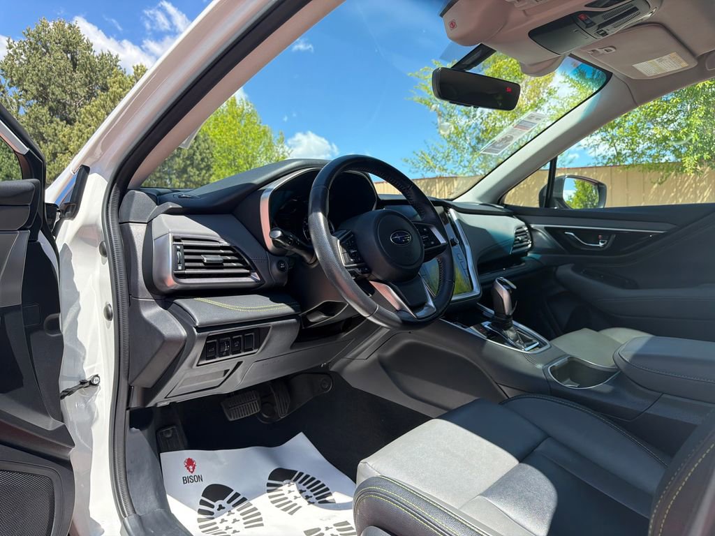Used 2021 Subaru Outback Onyx Edition XT AWD/4WD image 14