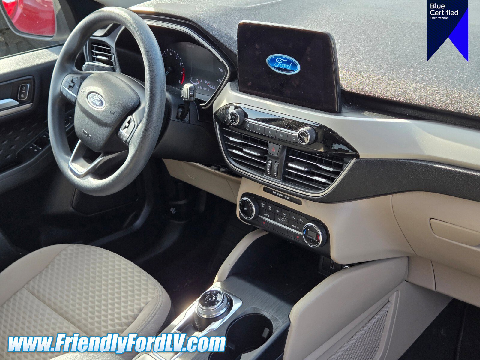 Certified 2020 Ford Escape SE image 6