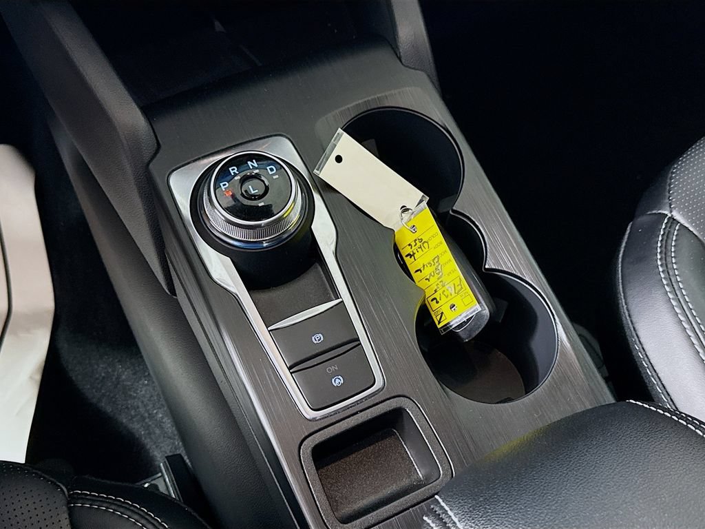 Certified 2025 Ford Escape Platinum FWD image 20