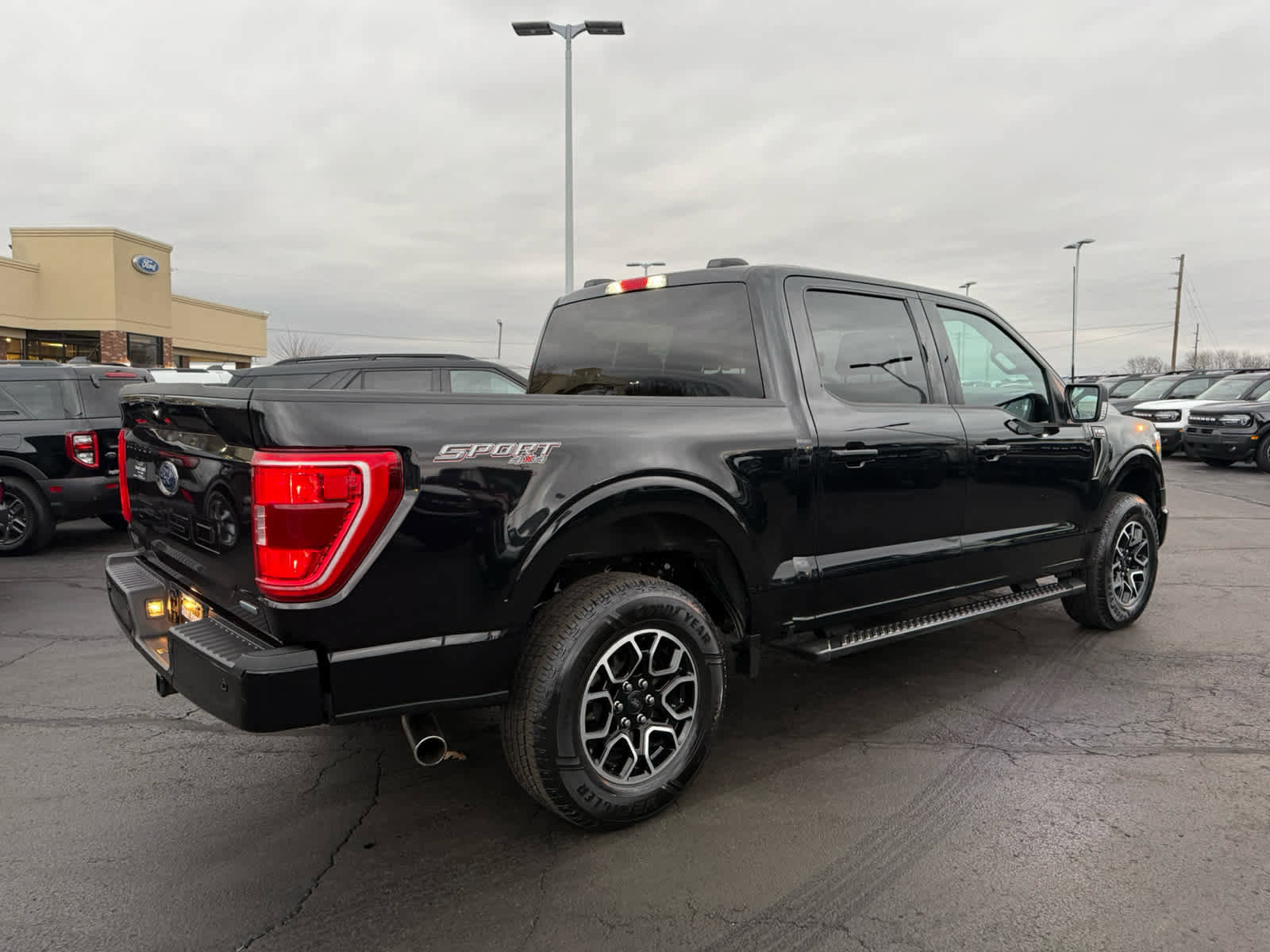 Certified 2023 Ford F150 XLT w/ Equipment Group 302A High image 3