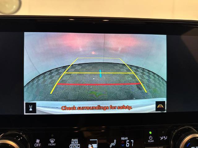 Used 2023 Toyota Highlander L image 27