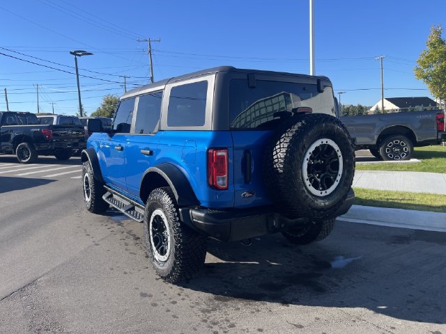 Certified 2024 Ford Bronco Black Diamond w/ Sasquatch Package AWD/4WD image 9