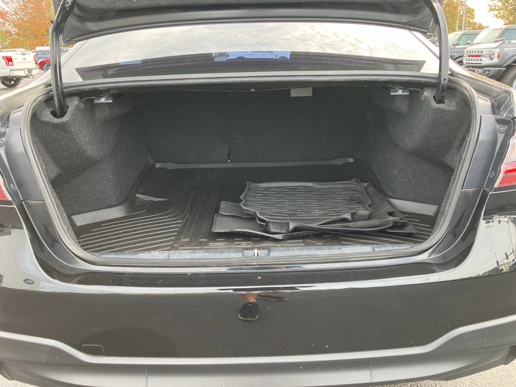 Used 2021 Subaru Legacy Premium image 32