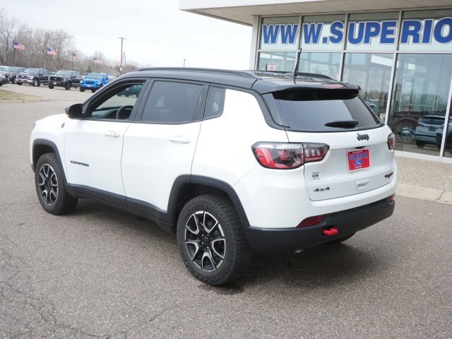 Used 2025 Jeep Compass Trailhawk AWD/4WD image 7